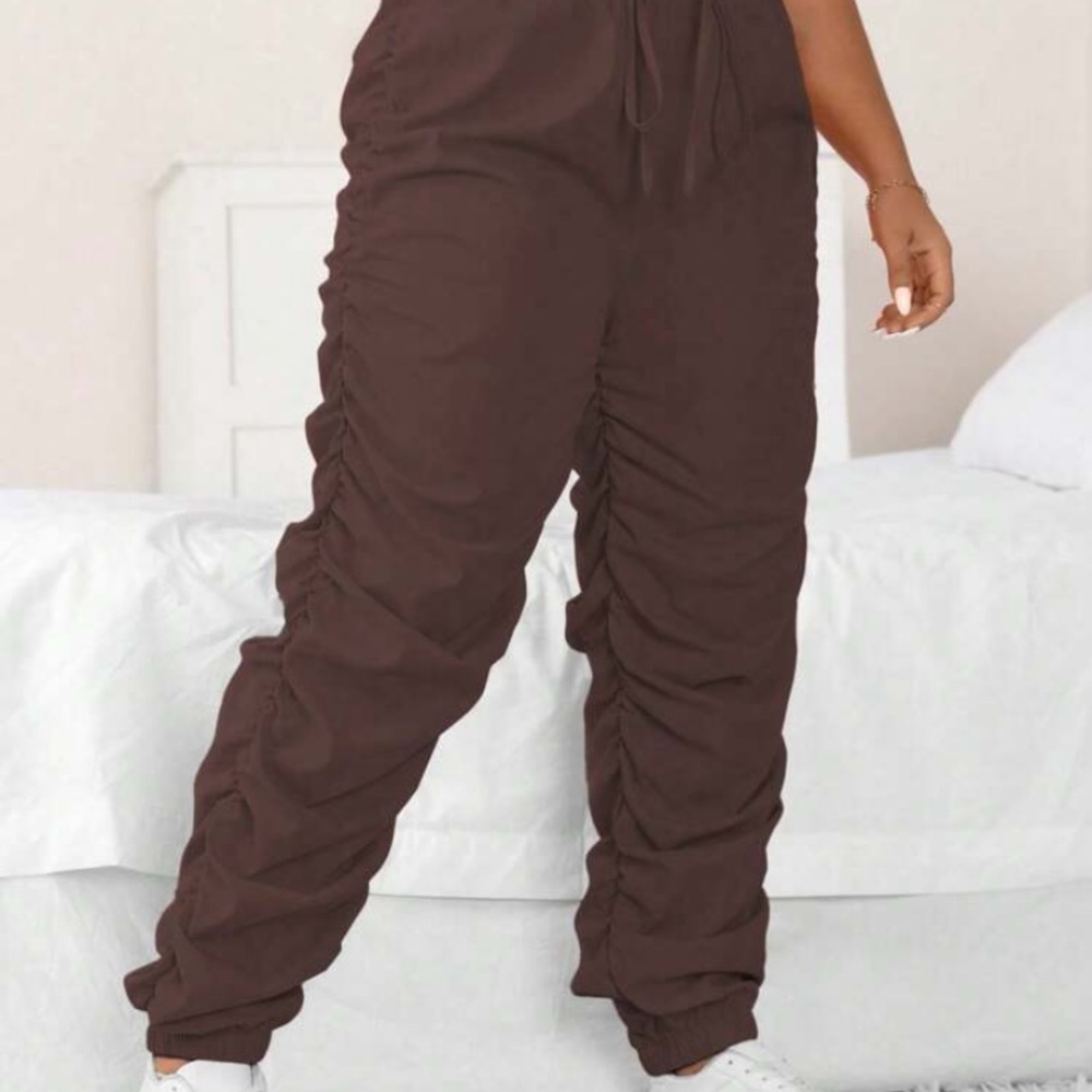 Drawstring Runched pants - Picture 4 of 4